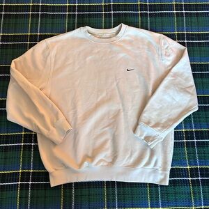 Y2K Nike Crewneck